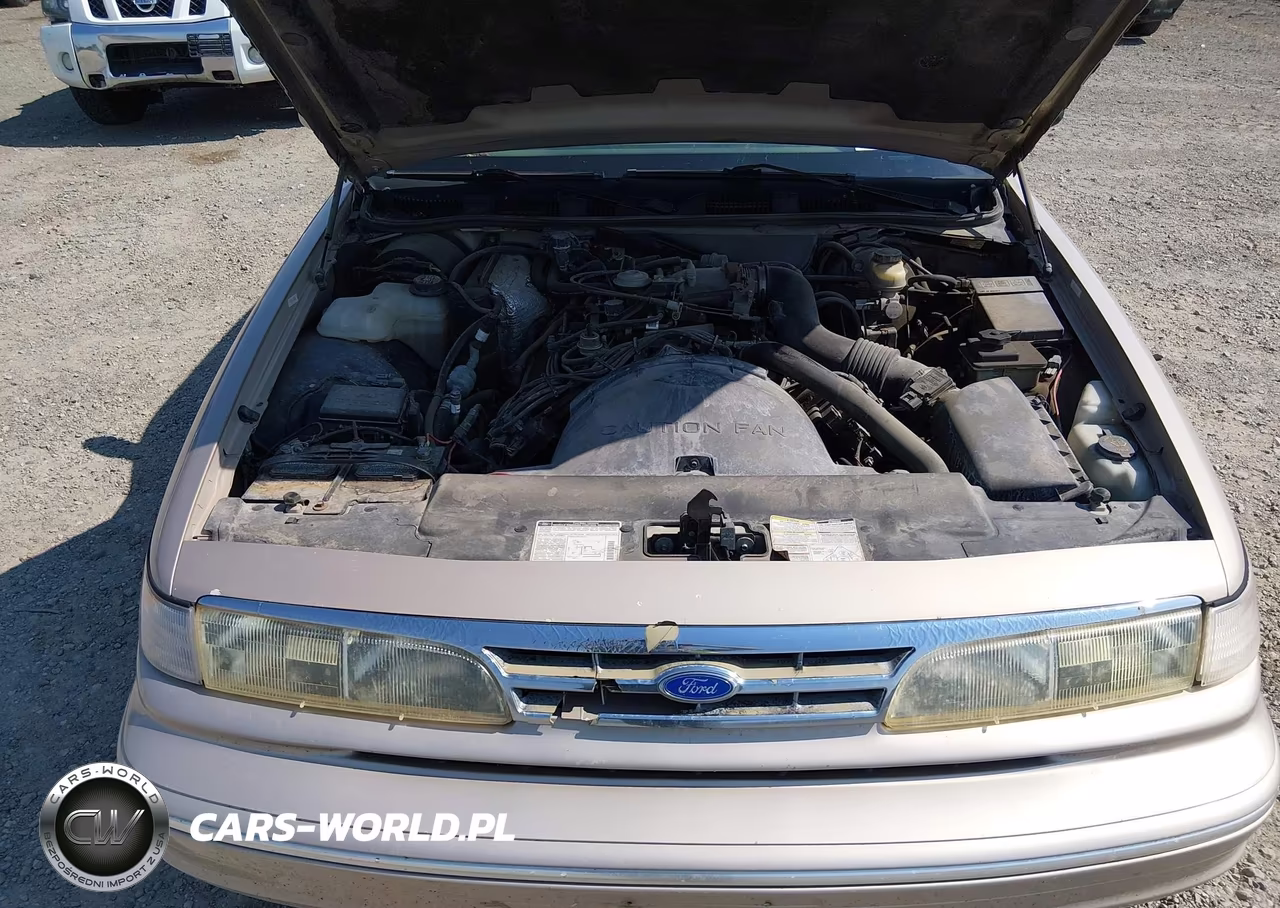 1997 Ford Crown Victoria VIN:2FALP73W8VX119365 - 10