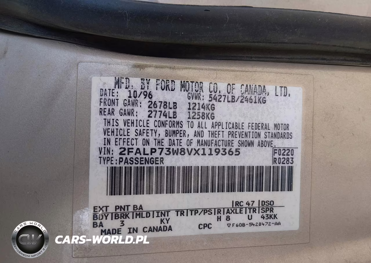 1997 Ford Crown Victoria VIN:2FALP73W8VX119365 - 9
