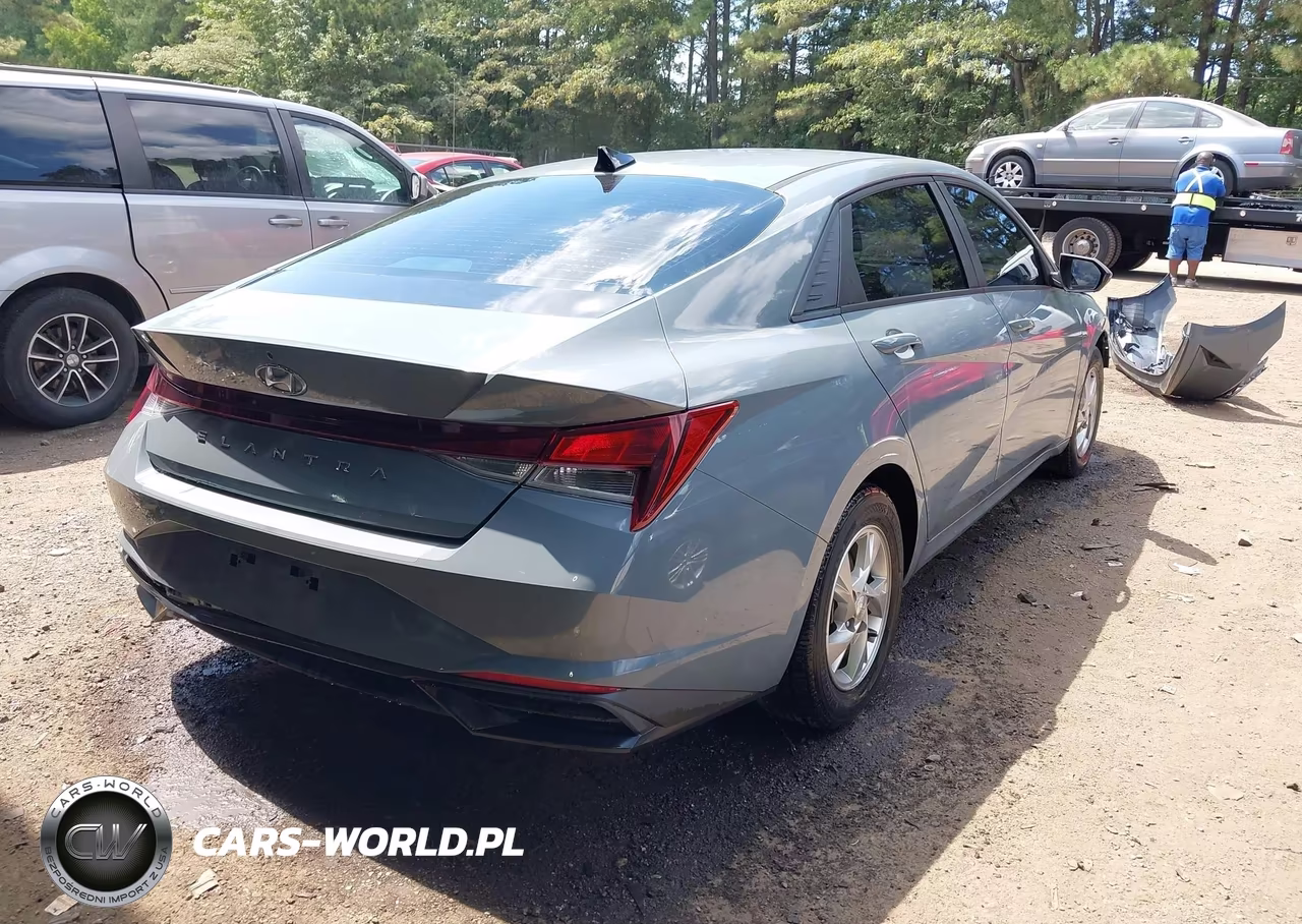 2023 Hyundai Elantra Se VIN:KMHLL4AG5PU437305 - 4