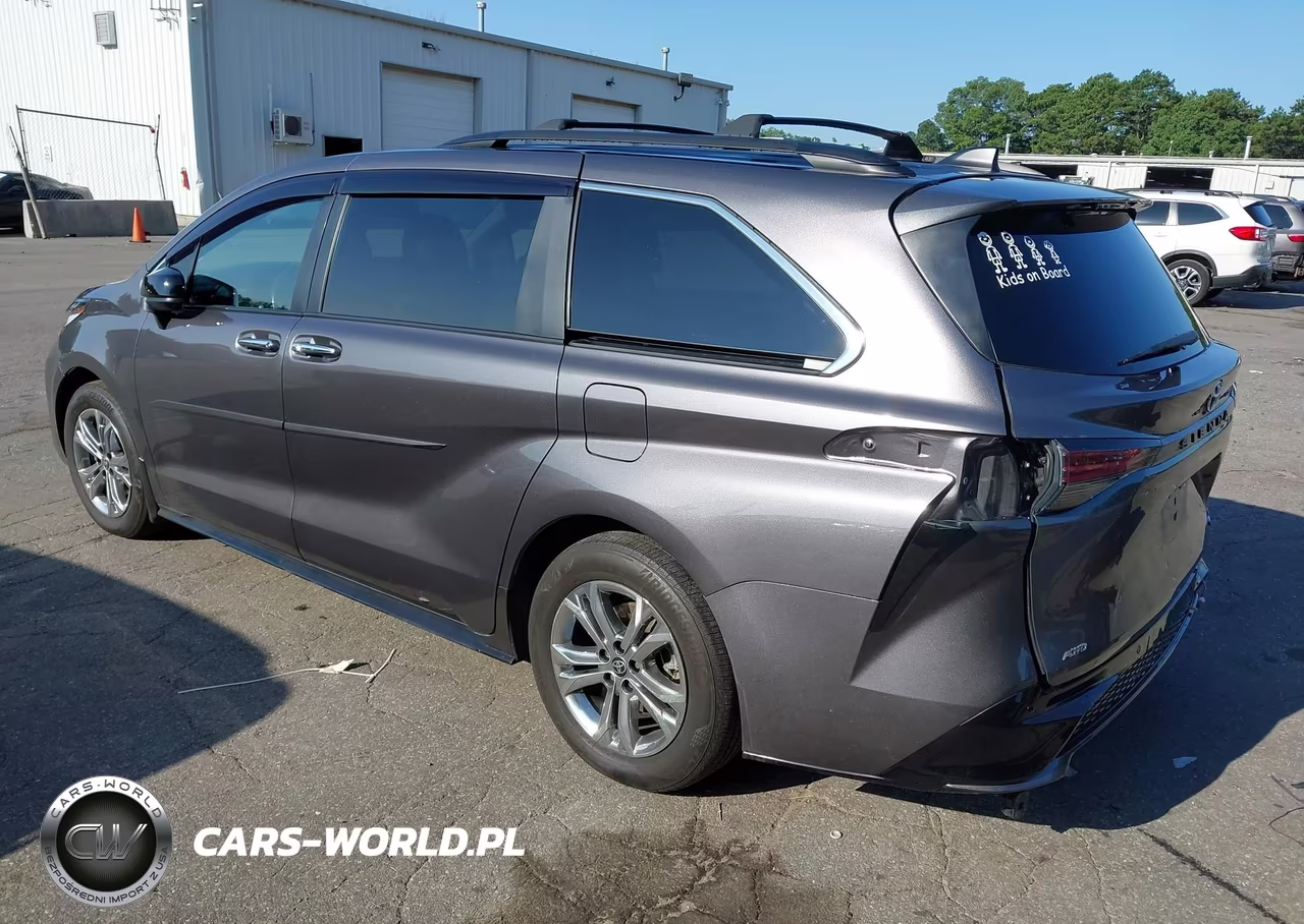 2022 Toyota Sienna Xse VIN:5TDDSKFC2NS073173 - 3