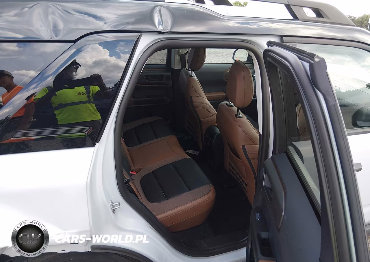 2026 Ford Bronco Sport Outer Banks VIN:3FMCR9CN6TRE43302 - 8