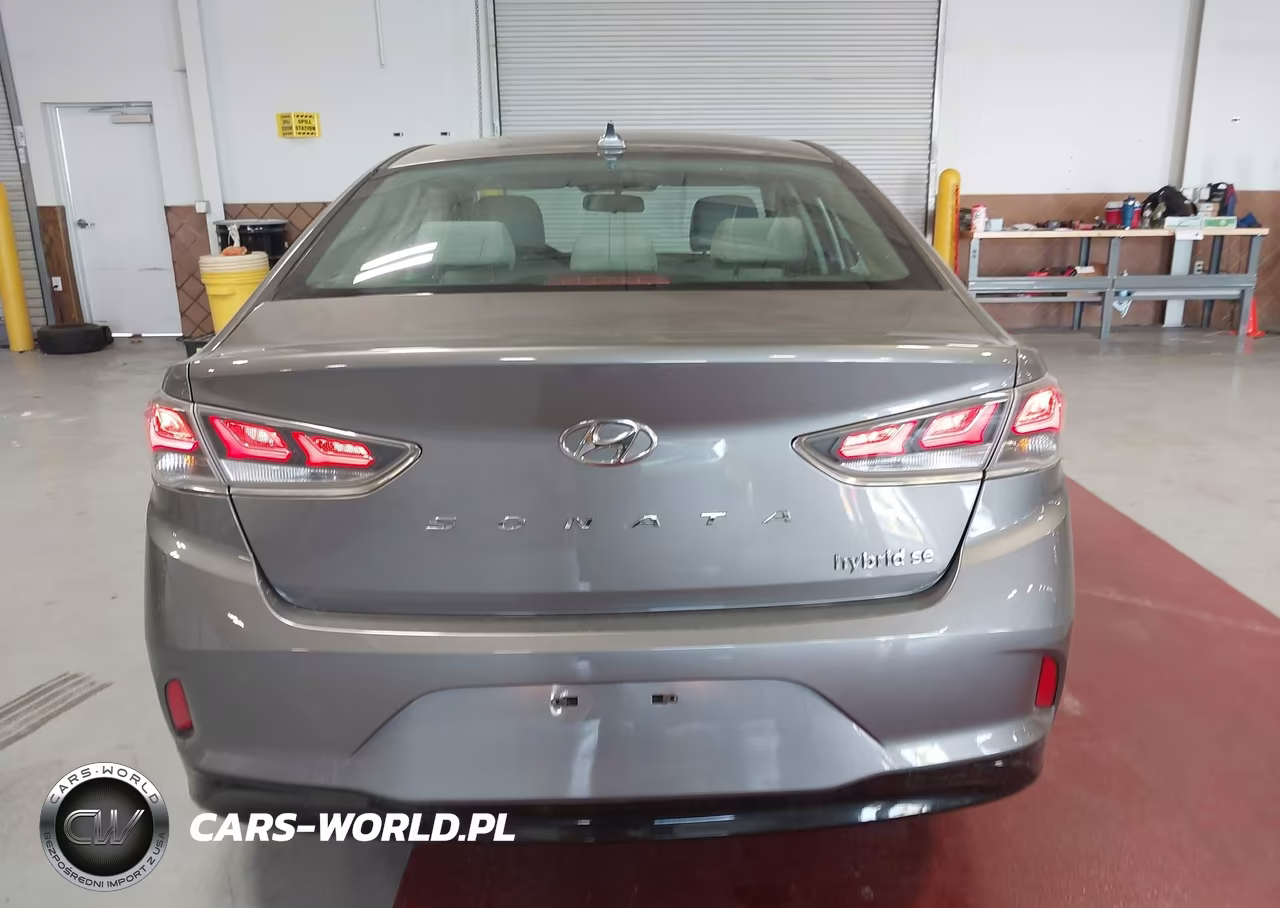 2018 Hyundai Sonata Hybrid Se VIN:KMHE24L3XJA086826 - 21