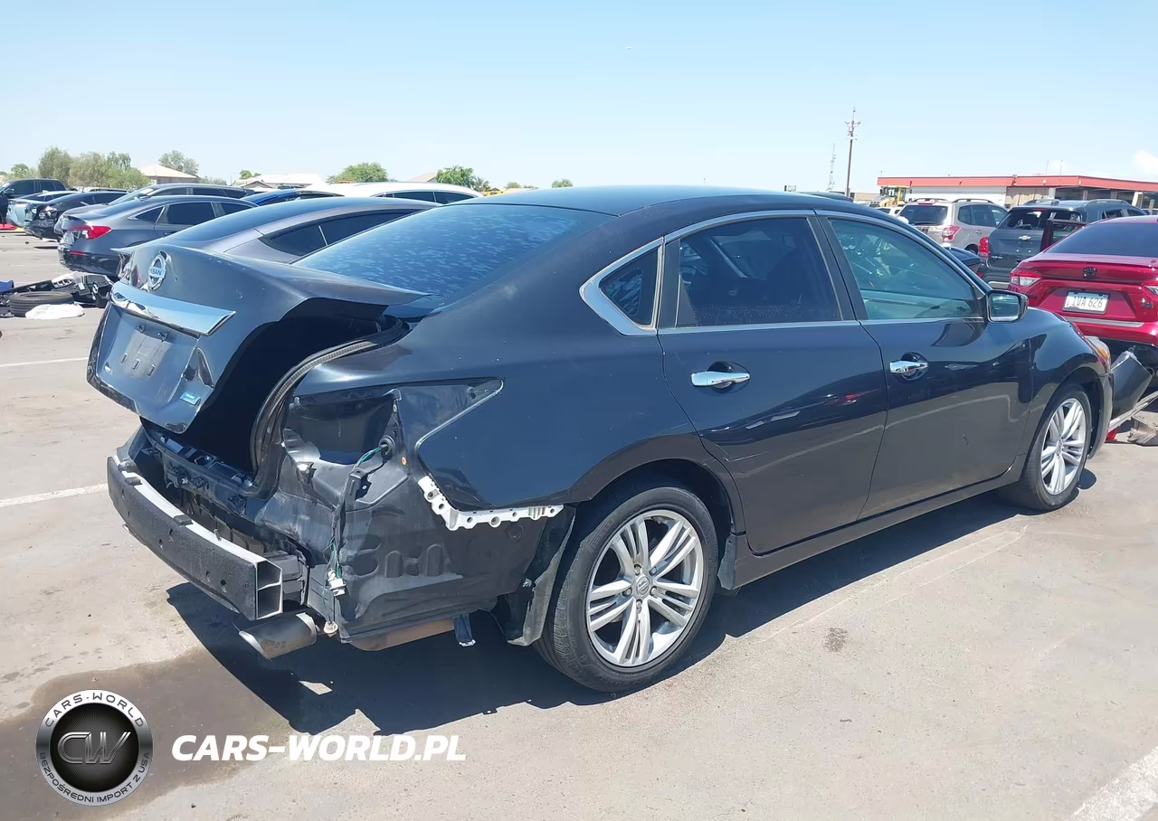 2013 Nissan Altima 2.5 S VIN:1N4AL3AP1DC205197 - 4
