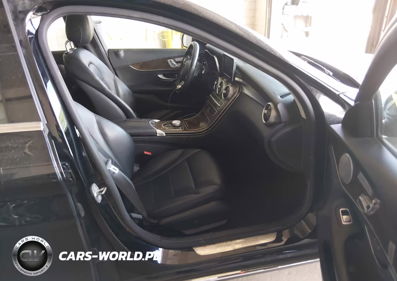 2017 Mercedes-Benz C 300 4Matic VIN:55SWF4KB3HU182934 - 5