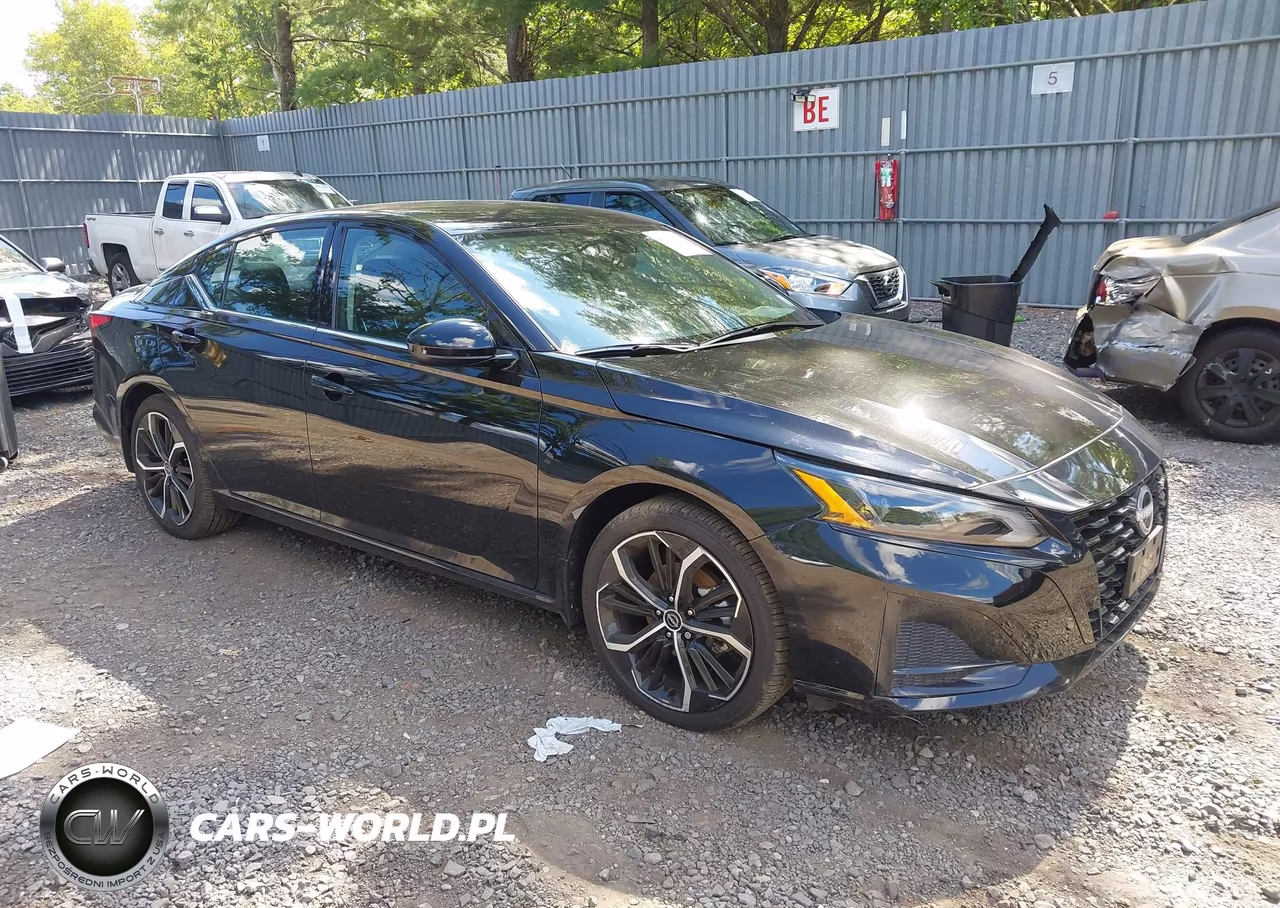 2026 Nissan Altima Sr Fwd – zdjęcie 1 z 16