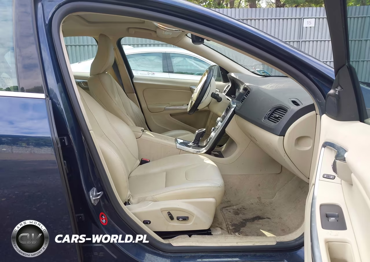 2015 Volvo S60 T5 Premier VIN:YV126MFK7F1361021 - 5