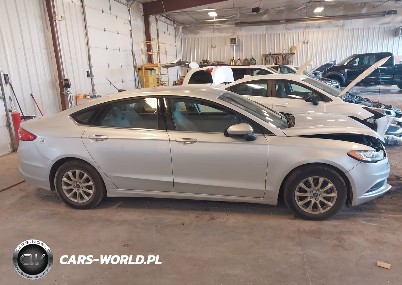2017 Ford Fusion S VIN:3FA6P0G72HR174694 - 13