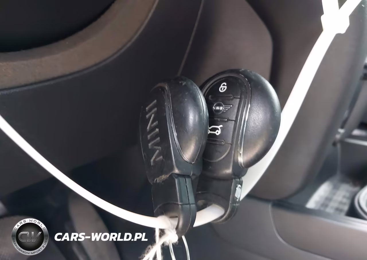 2019 Mini Countryman Cooper S VIN:WMZYT5C52K3G91700 - 11