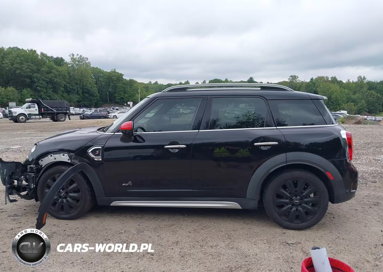 2019 Mini Countryman Cooper S VIN:WMZYT5C52K3G91700 - 14