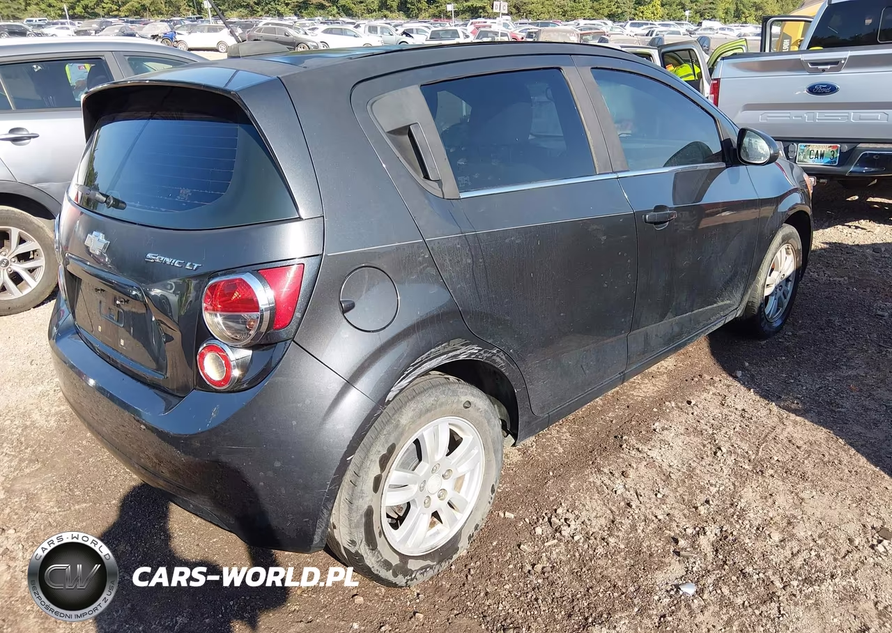 2015 Chevrolet Sonic Lt Auto VIN:1G1JC6SH7F4129610 - 4