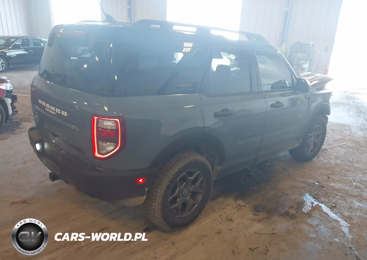 2024 Ford Bronco Sport Badlands VIN:3FMCR9D94RRF13499 - 4