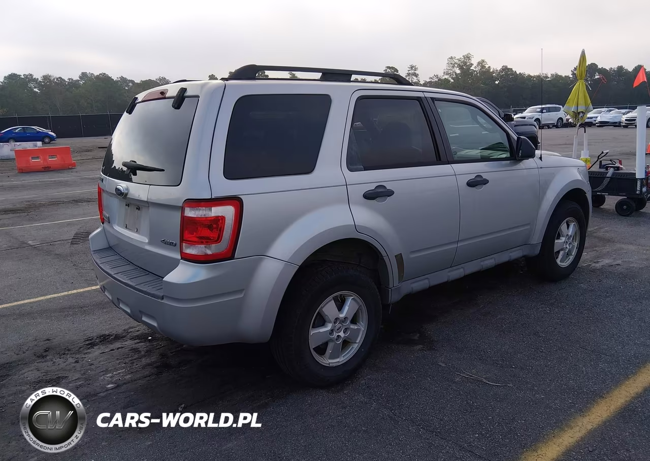 2009 Ford Escape Xlt VIN:1FMCU93G69KB70035 - 4