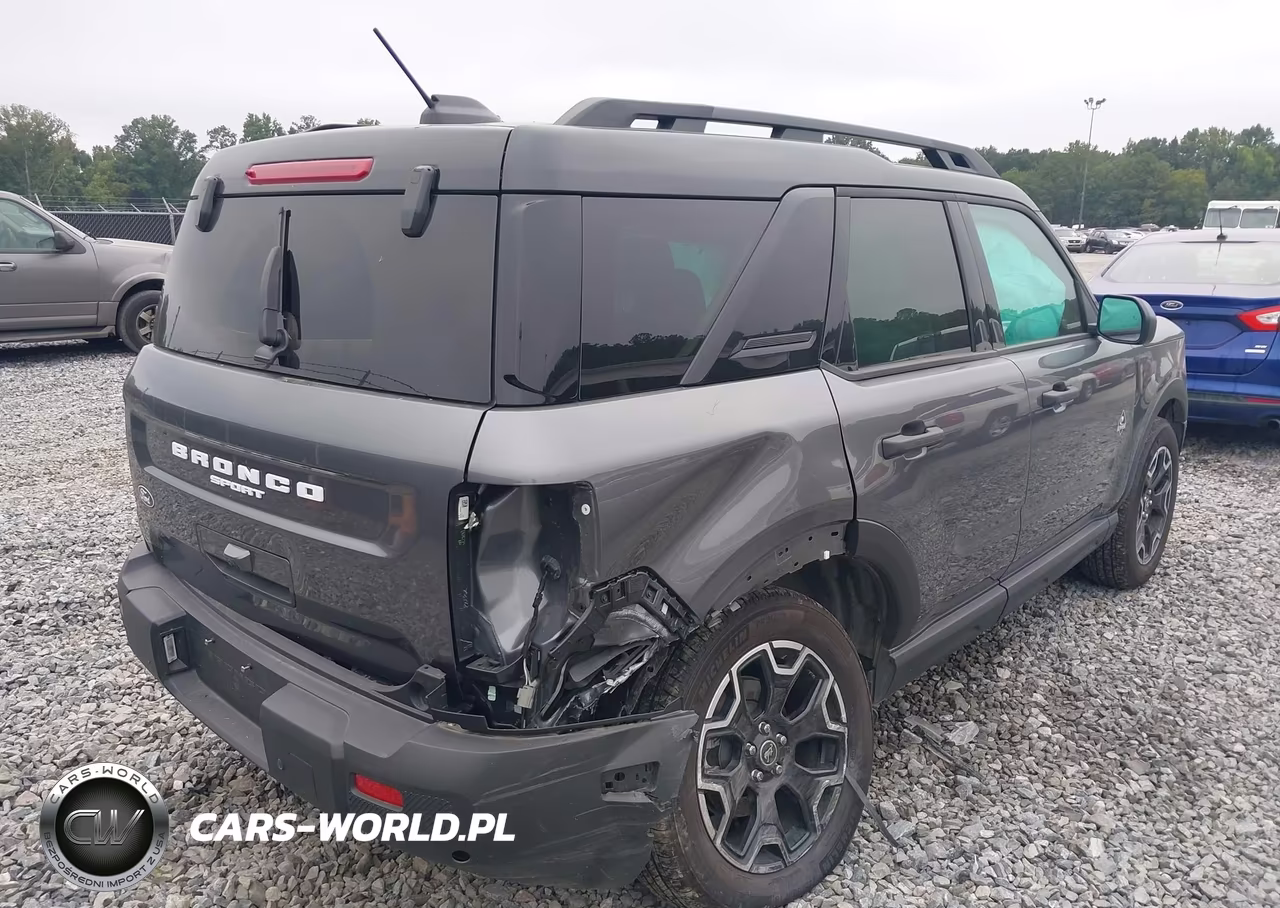 2026 Ford Bronco Sport Outer Banks VIN:3FMCR9CNXTRE27846 - 4