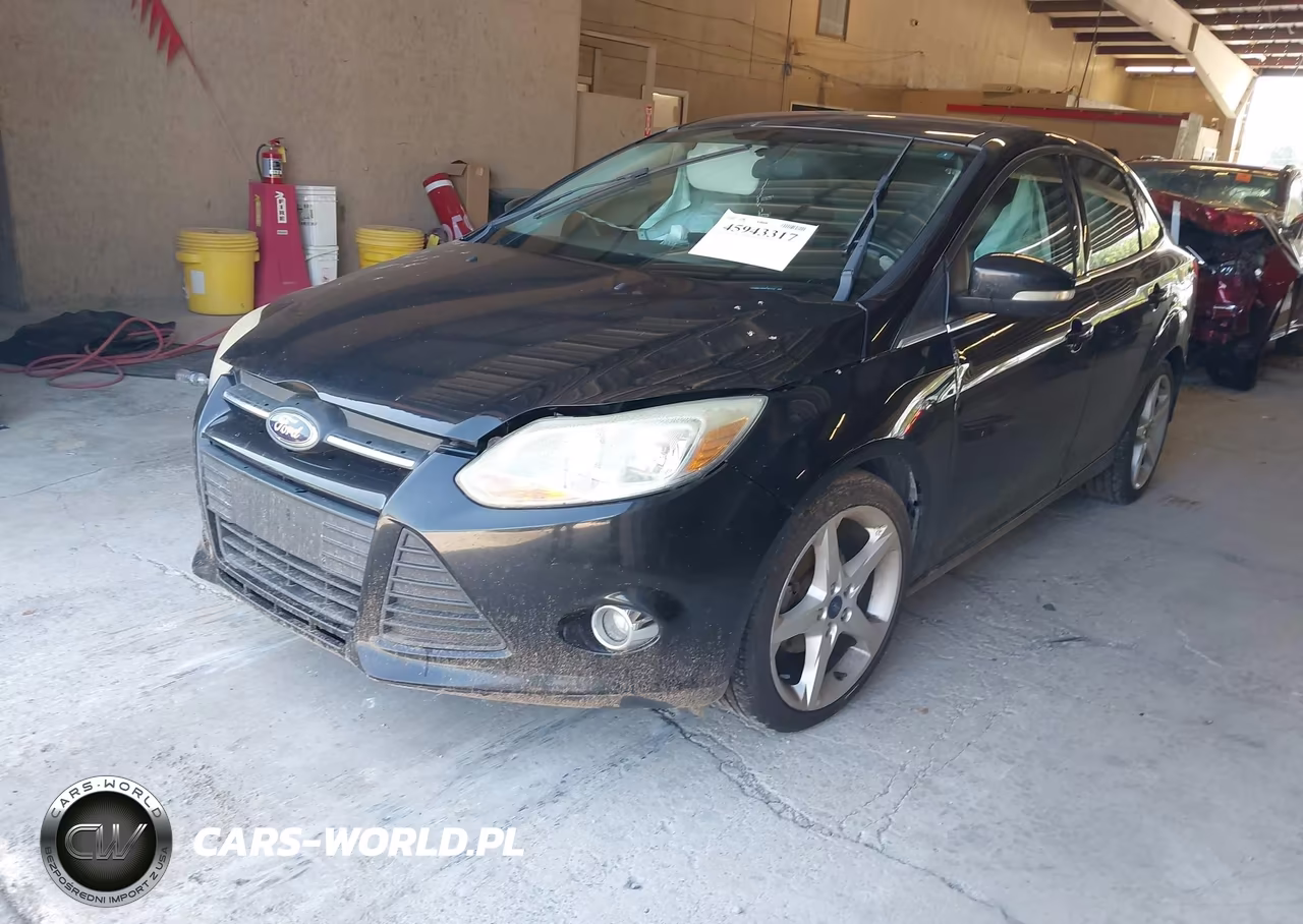 2013 Ford Focus Titanium VIN:1FADP3J2XDL334416 - 2