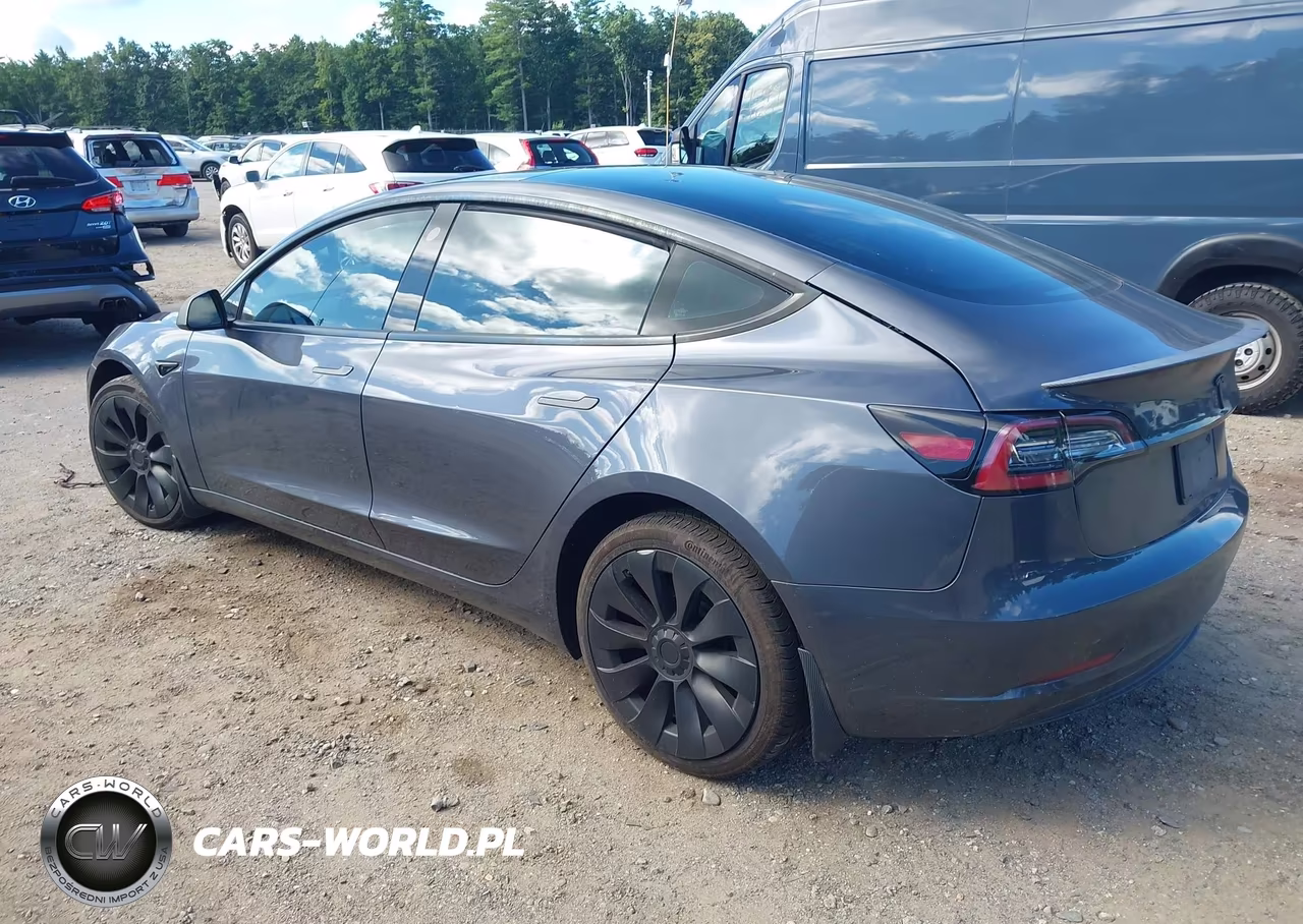 2023 Tesla Model 3 Rear-Wheel Drive VIN:5YJ3E1EA7PF438340 - 3