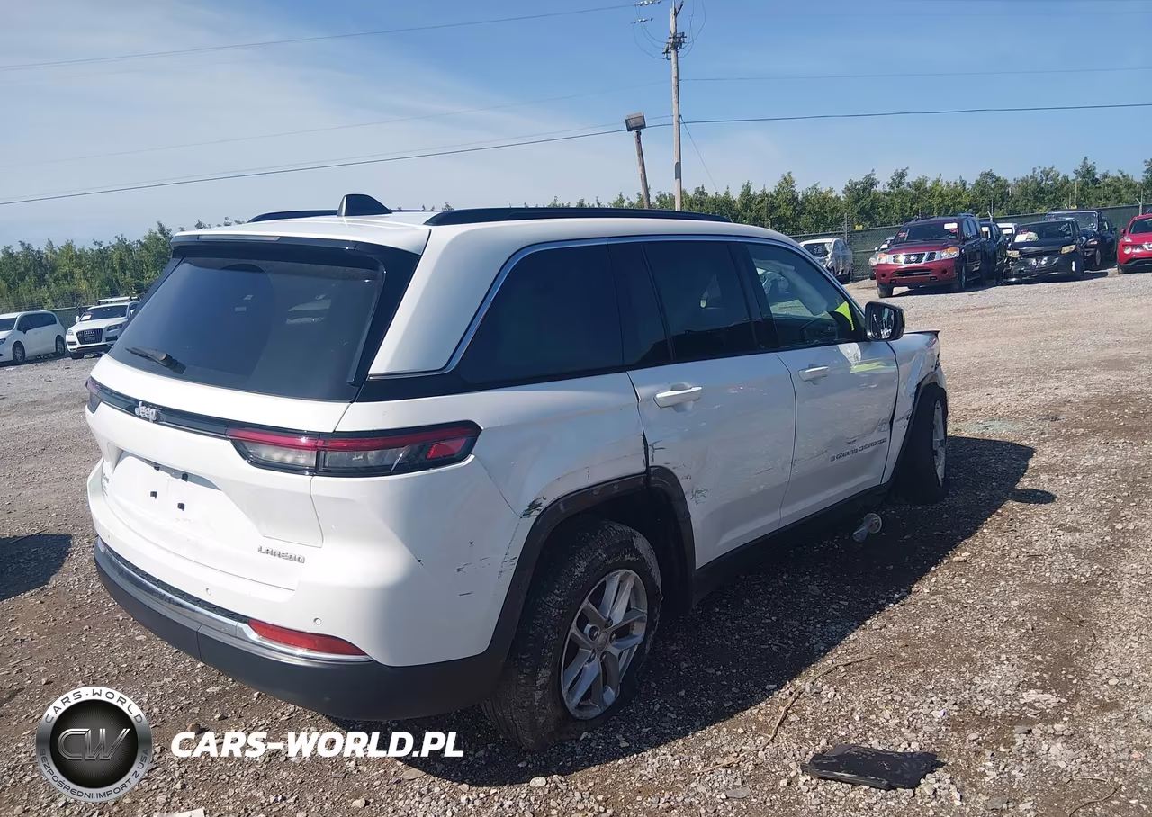 2024 Jeep Grand Cherokee Laredo X 4X4 VIN:1C4RJHAG4RC232935 - 4