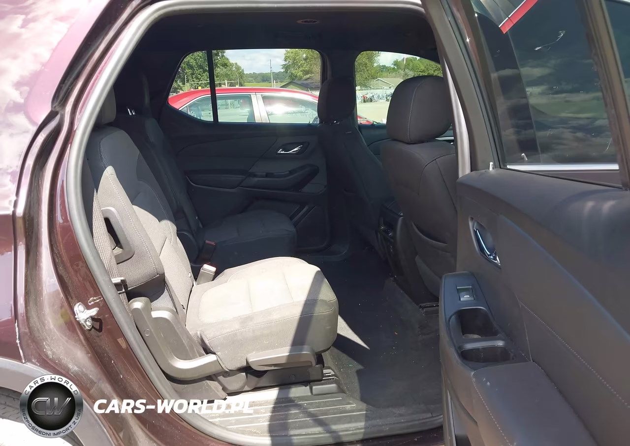 2023 Chevrolet Traverse Fwd Lt Cloth VIN:1GNERGKW1PJ107415 - 8