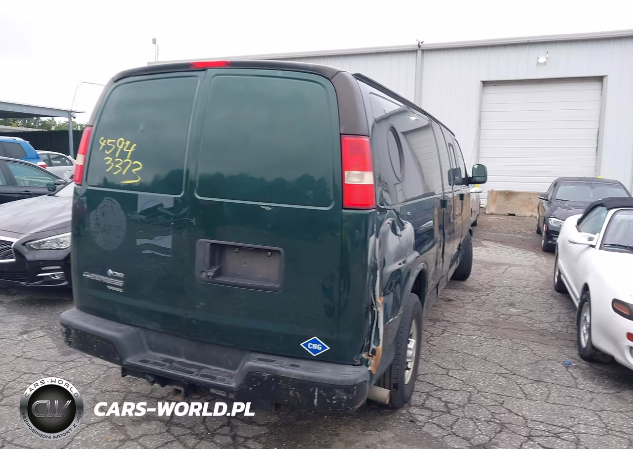 2014 Chevrolet Express 3500 Work Van VIN:1GCZGUCBXE1190799 - 4
