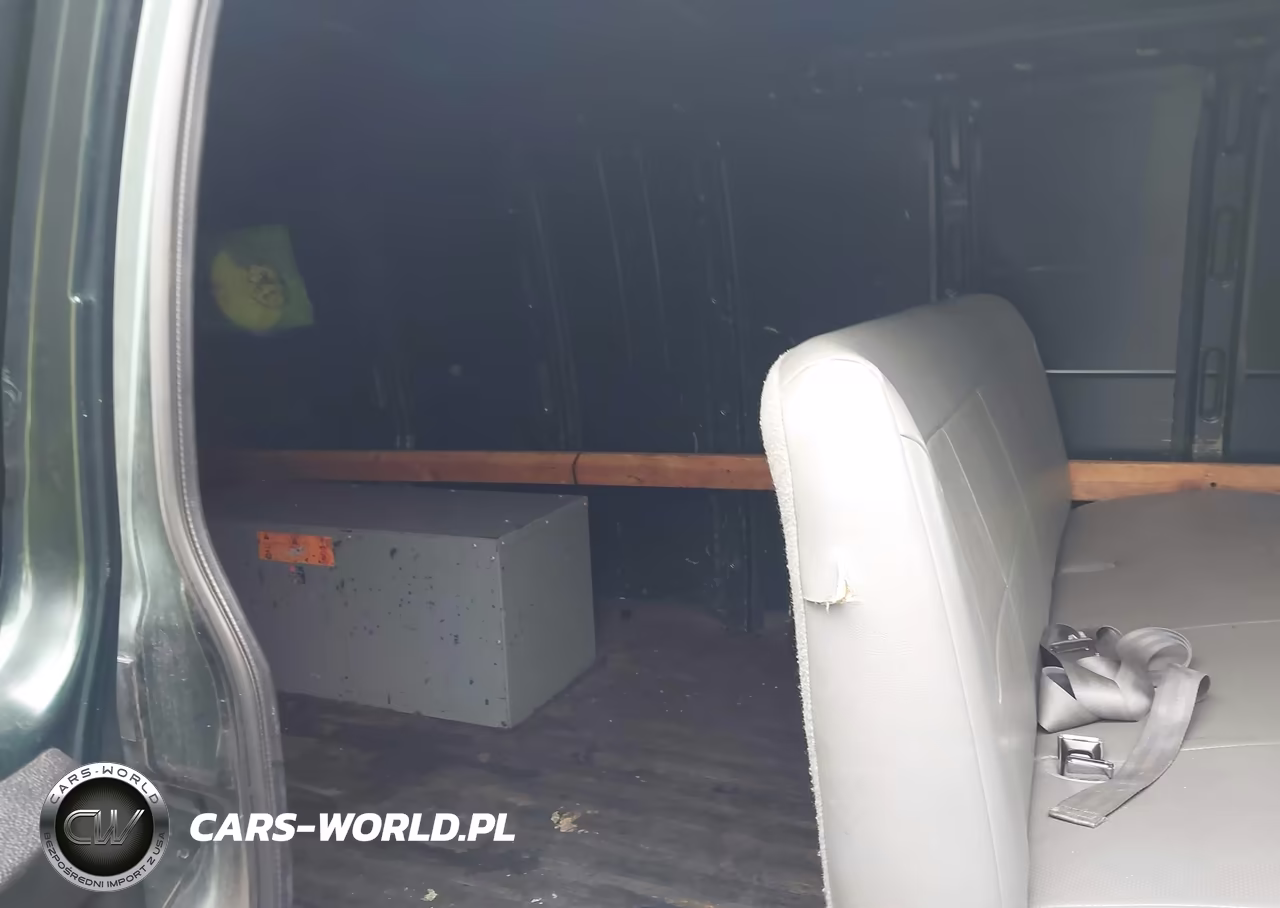 2014 Chevrolet Express 3500 Work Van VIN:1GCZGUCBXE1190799 - 8