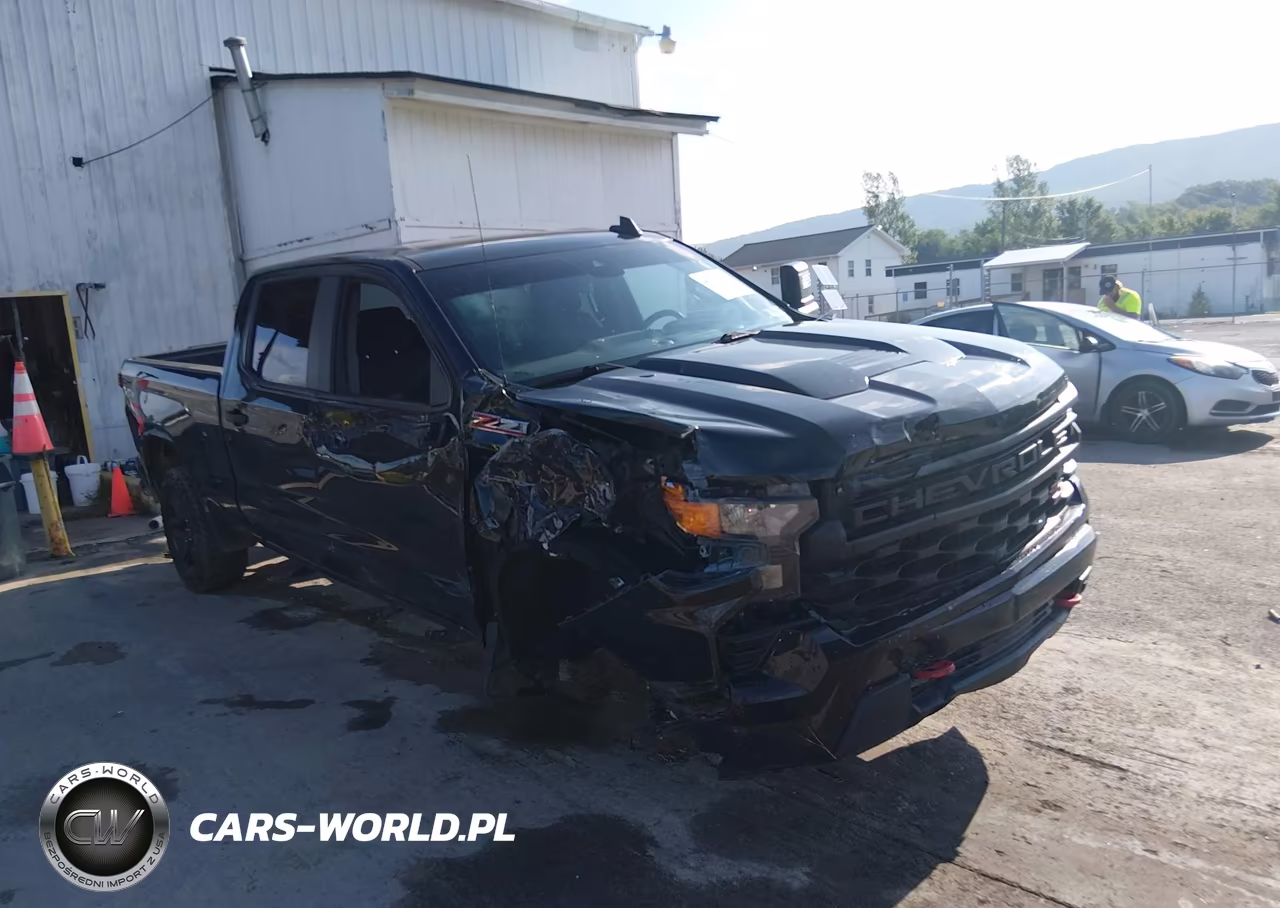 2022 Chevrolet Silverado 1500 Custom Trail Boss