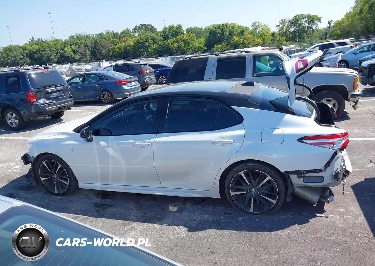 2020 Toyota Camry Xse VIN:4T1K61AK8LU370201 - 15