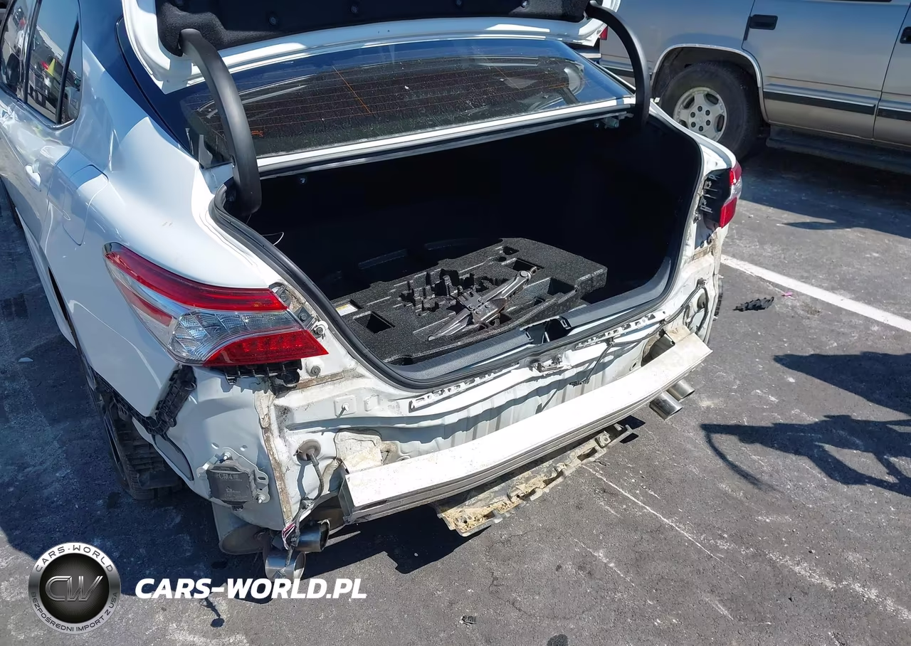 2020 Toyota Camry Xse VIN:4T1K61AK8LU370201 - 6