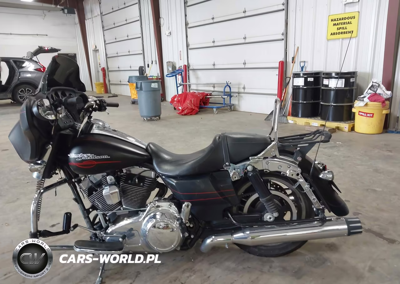 2016 Harley-Davidson Flhx Street Glide VIN:1HD1KBM16GB610978 - 13