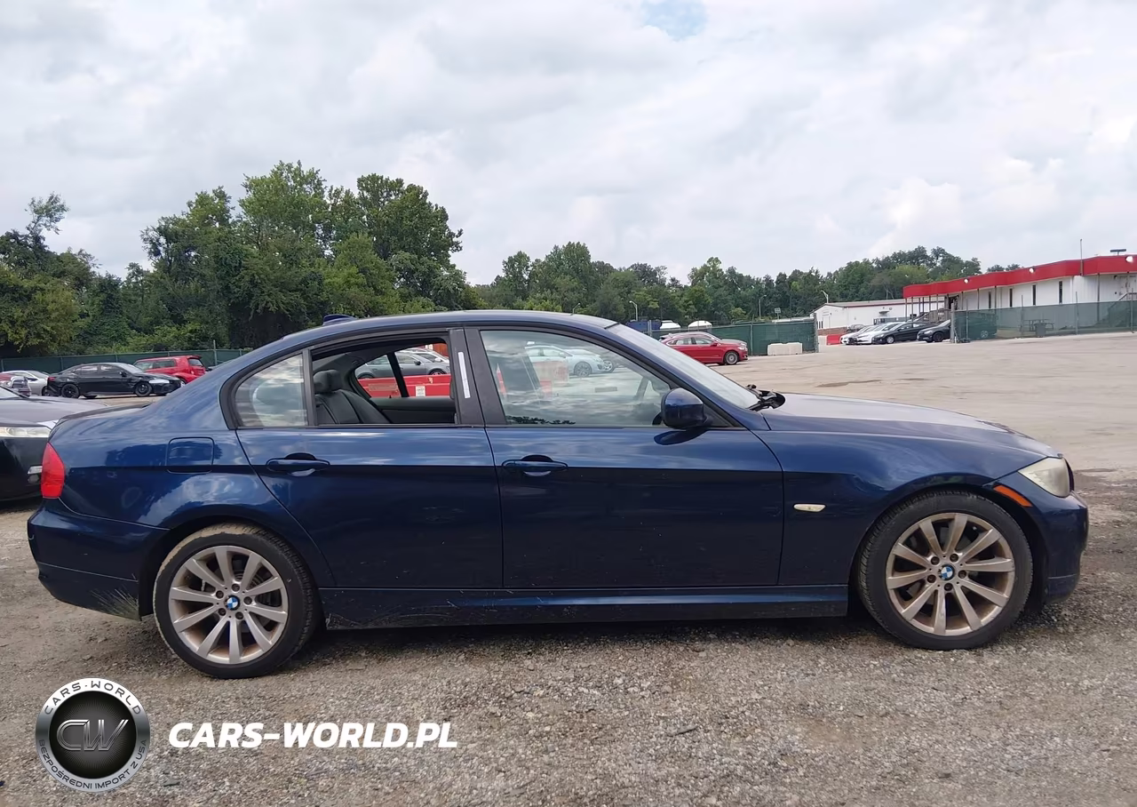2011 BMW 328I VIN:WBAPH5G52BNM82849 - 14