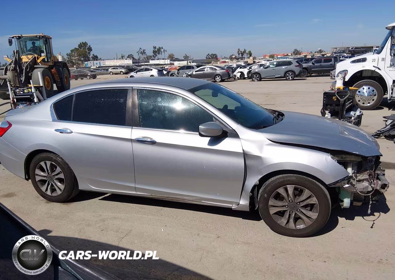 2015 Honda Accord Lx VIN:1HGCR2F3XFA187879 - 13