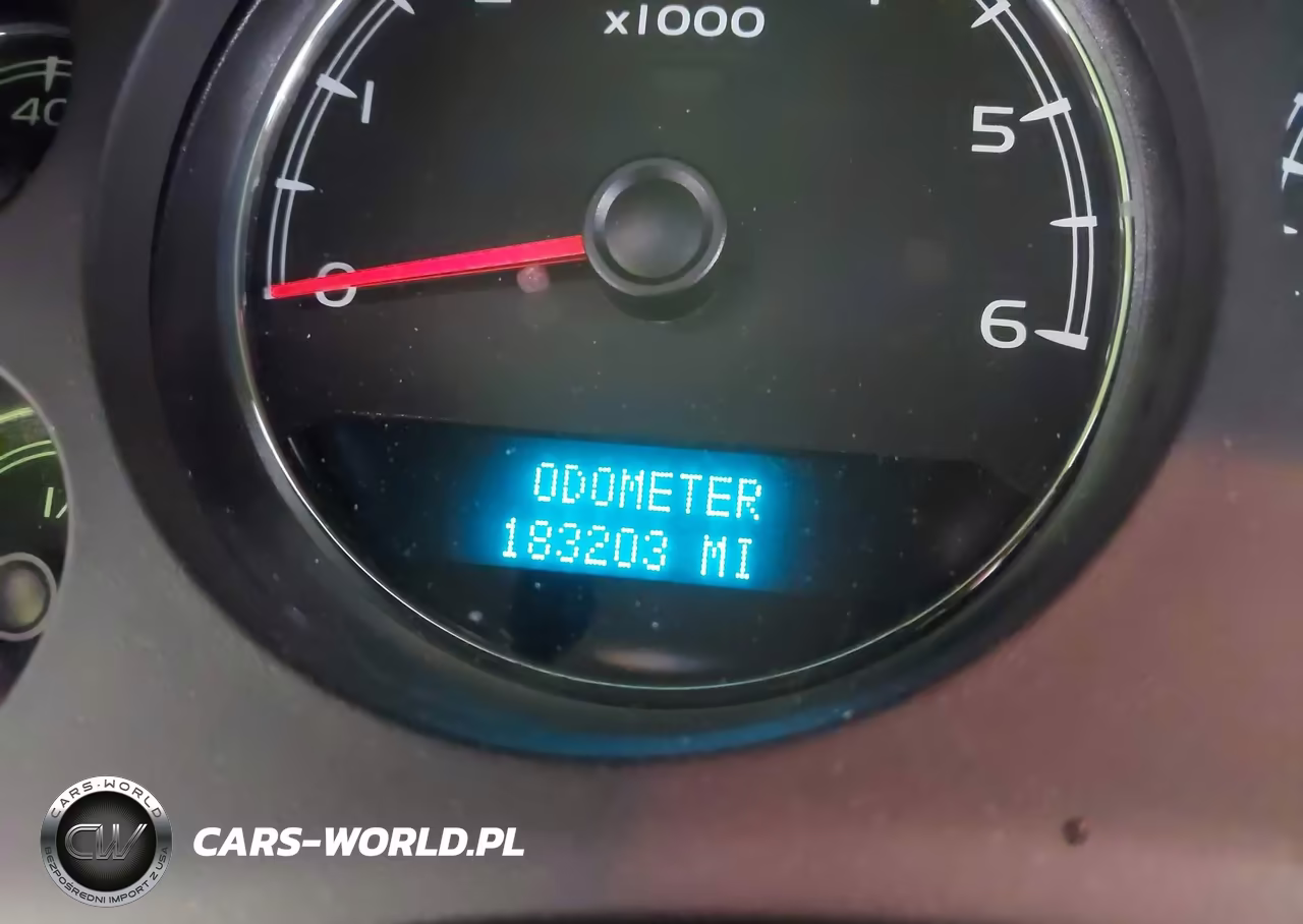 2010 Chevrolet Tahoe Ltz VIN:1GNUCCE06AR104984 - 16