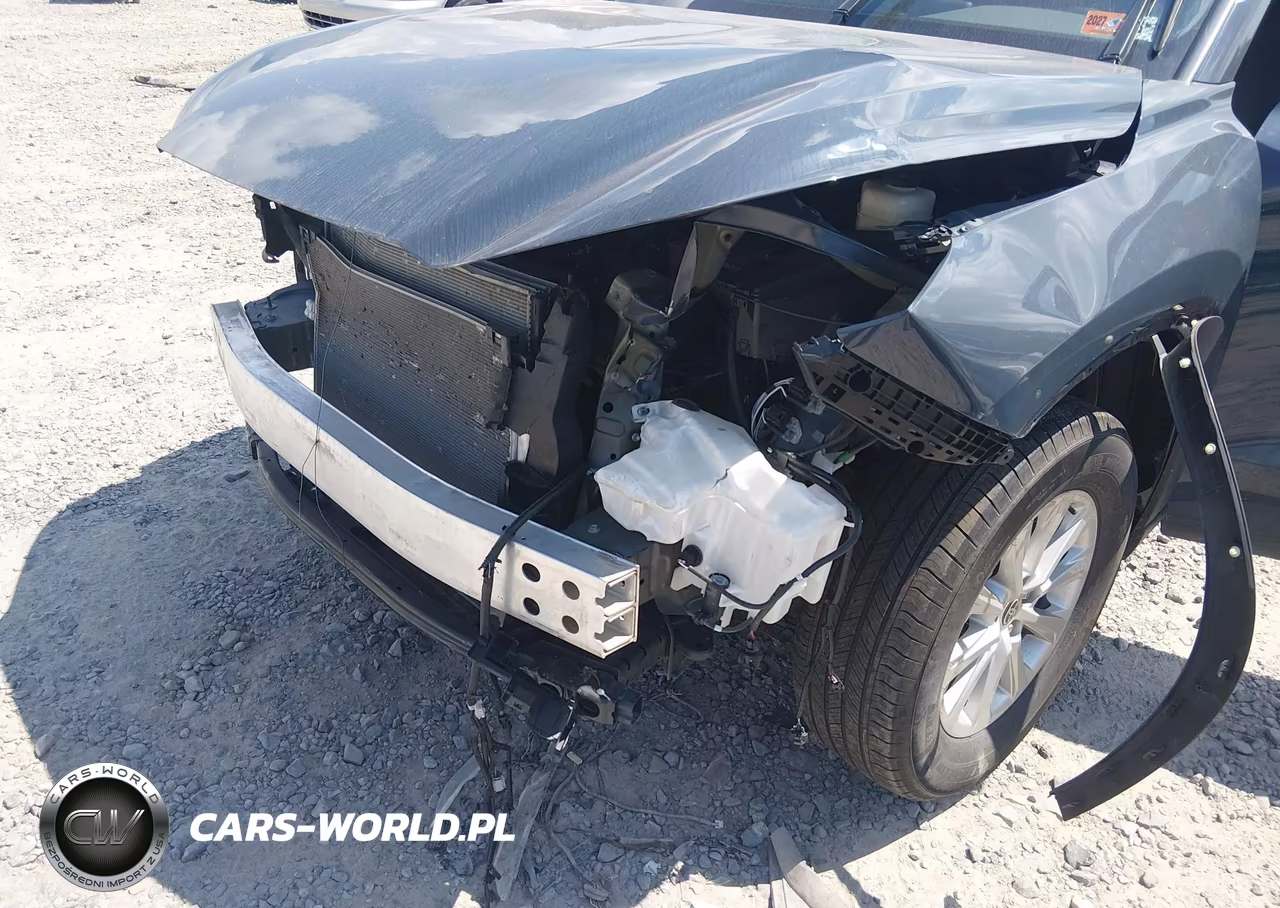 2025 Toyota Grand Highlander Xle VIN:5TDAAAB54SS079687 - 6