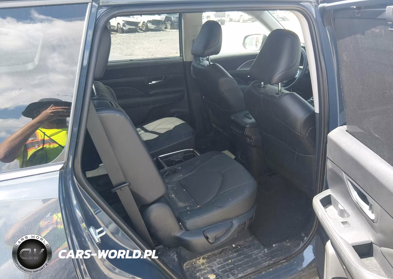 2025 Toyota Grand Highlander Xle VIN:5TDAAAB54SS079687 - 8