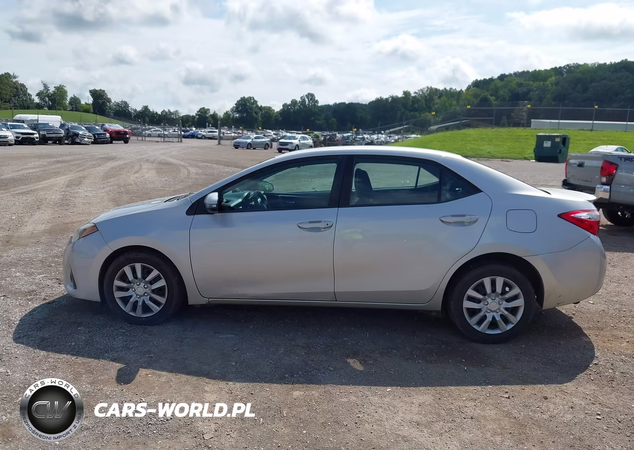 2016 Toyota Corolla S VIN:2T1BURHE3GC517584 - 14