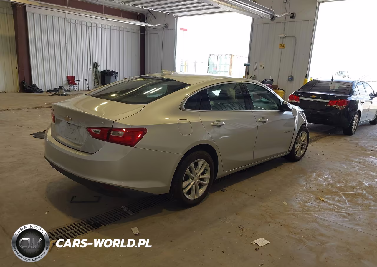 2017 Chevrolet Malibu 1Lt VIN:1G1ZE5ST3HF176345 - 4