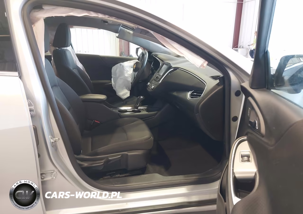 2017 Chevrolet Malibu 1Lt VIN:1G1ZE5ST3HF176345 - 5