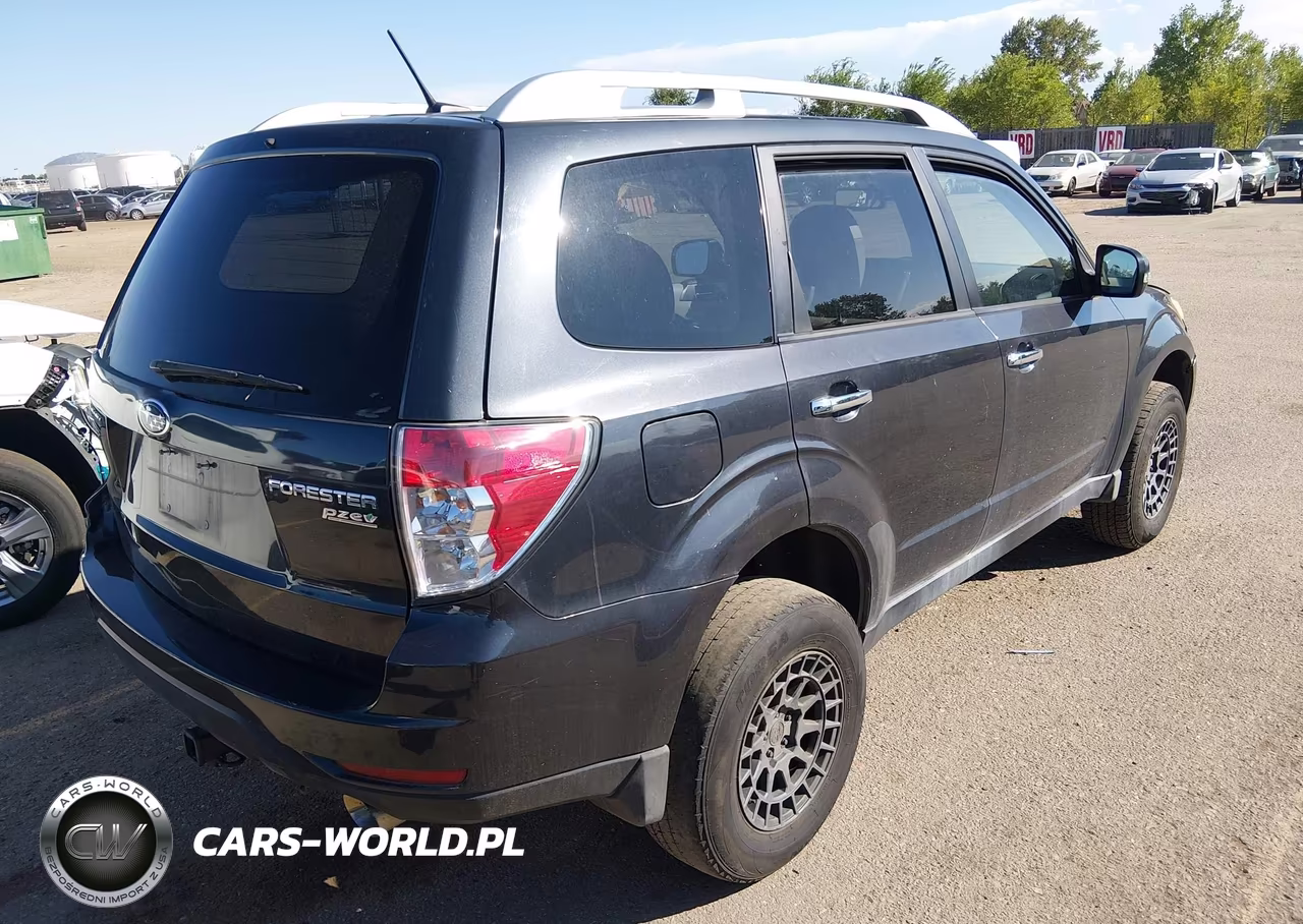 2011 Subaru Forester 2.5X Touring VIN:JF2SHAHC9BH702006 - 4