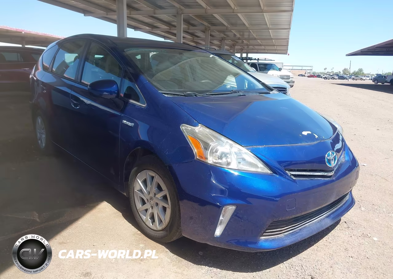 2013 Toyota Prius V Three – zdjęcie 1 z 16