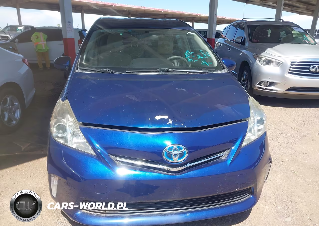 2013 Toyota Prius V Three VIN:JTDZN3EU6D3210936 - 6