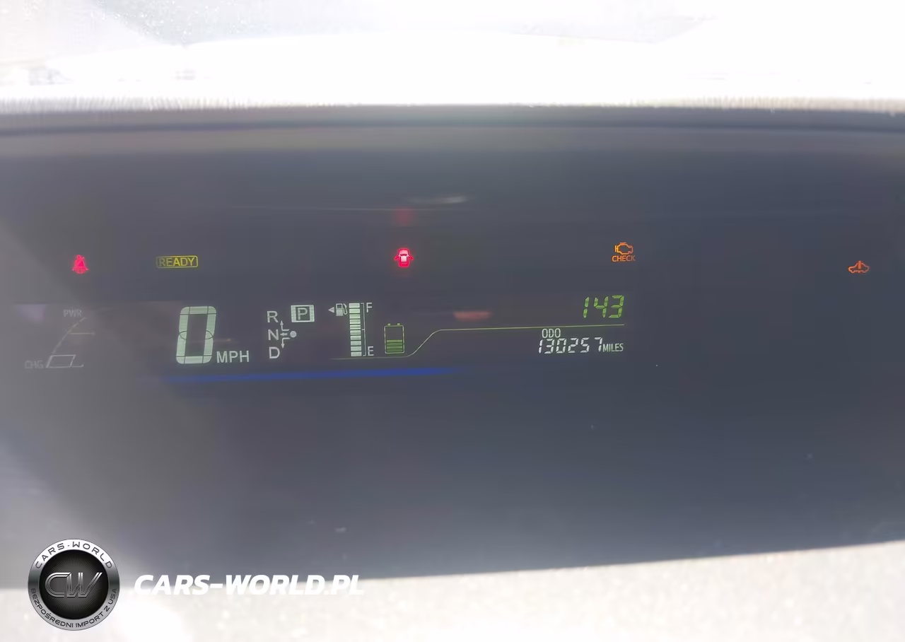 2013 Toyota Prius V Three VIN:JTDZN3EU6D3210936 - 7