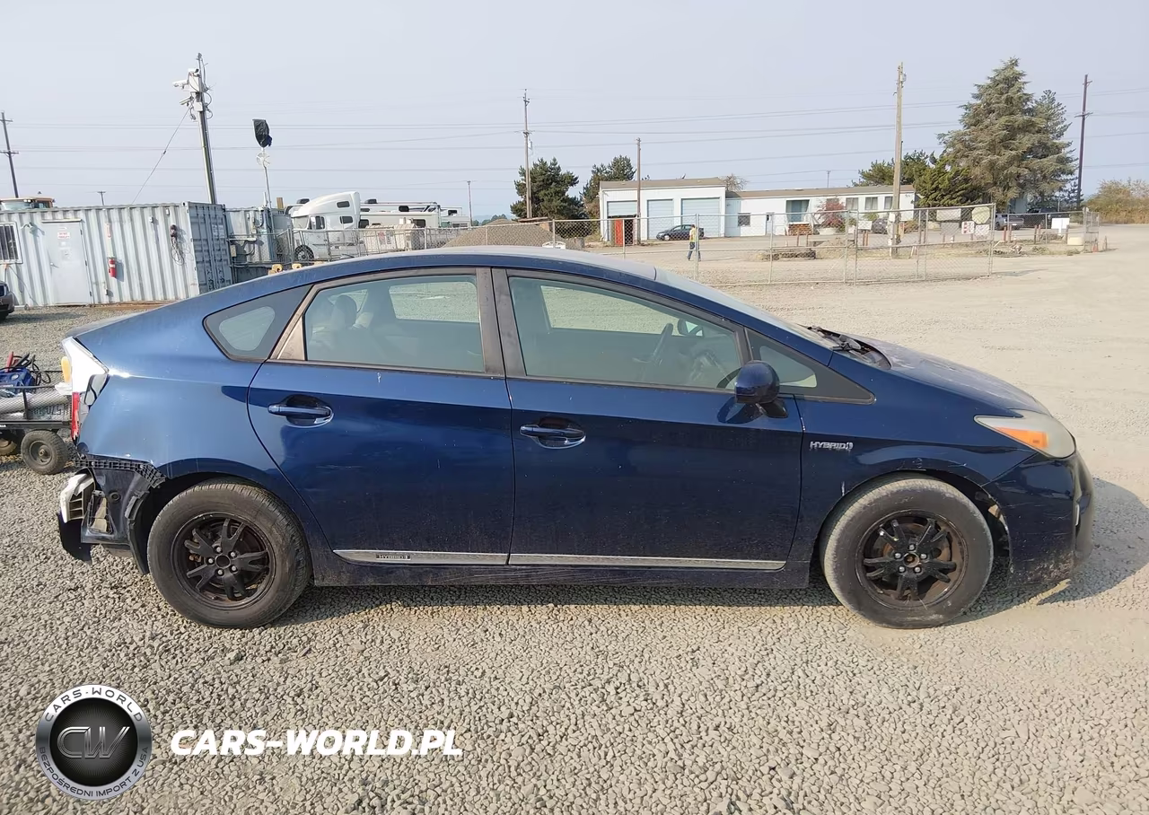 2012 Toyota Prius Two VIN:JTDKN3DU6C1534840 - 14