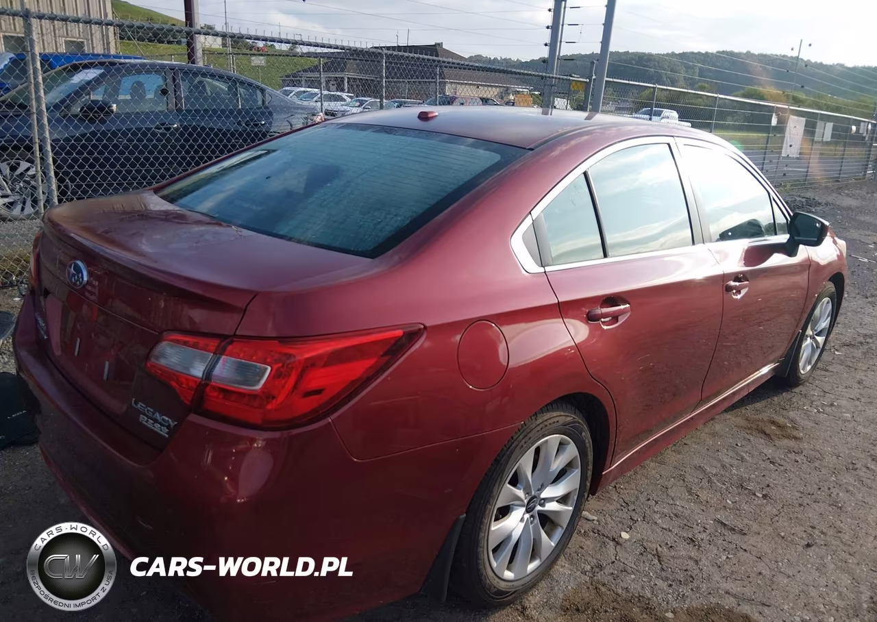 2015 Subaru Legacy 2.5I Premium VIN:4S3BNAD6XF3007009 - 4