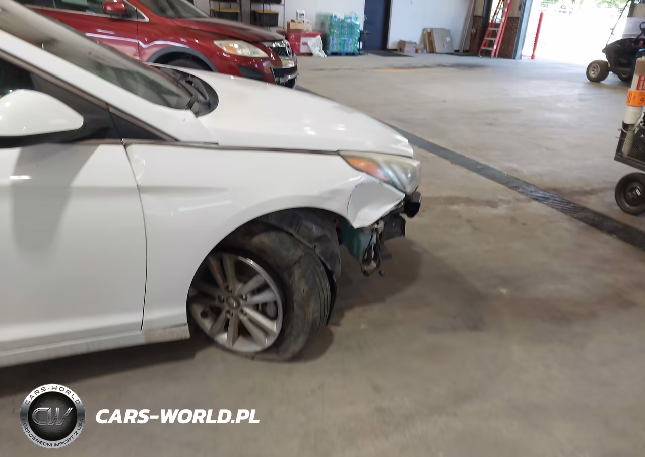 2015 Hyundai Sonata Se VIN:5NPE24AF5FH024915 - 6