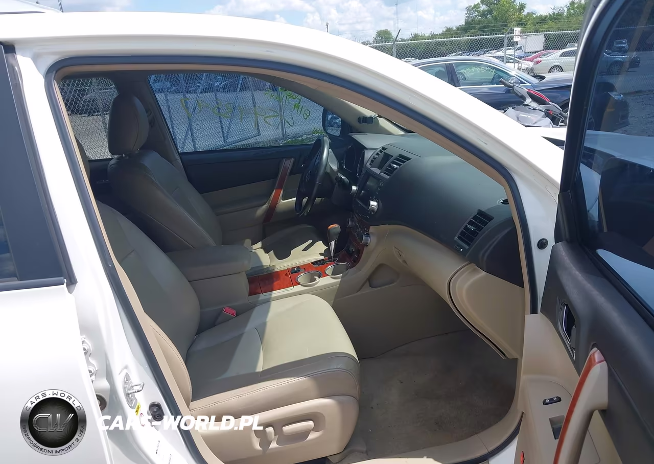 2010 Toyota Highlander Limited V6 VIN:5TDDK3EH0AS012031 - 5