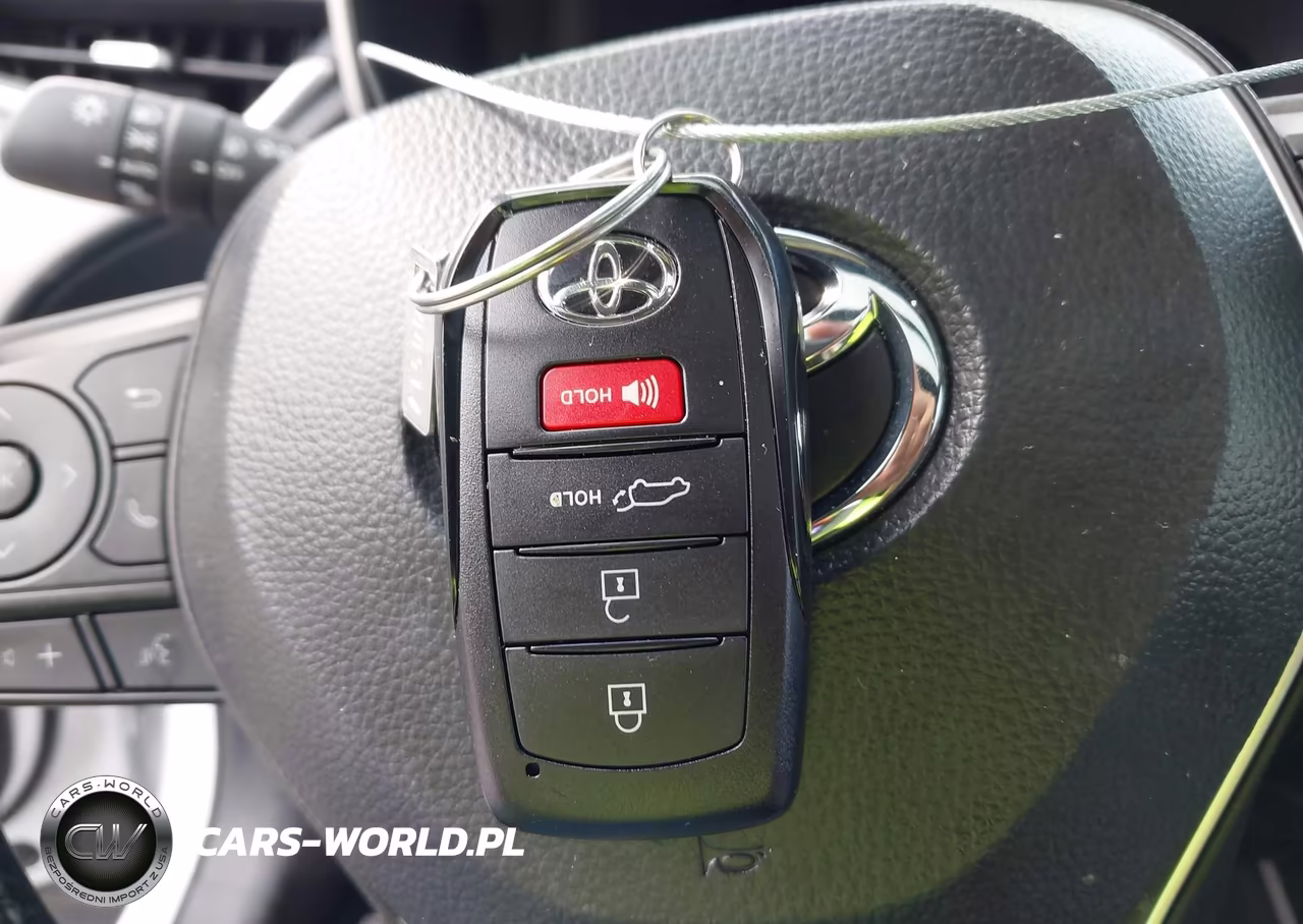 2025 Toyota Corolla Cross Hybrid Xse VIN:7MUFBABG7SV067799 - 11