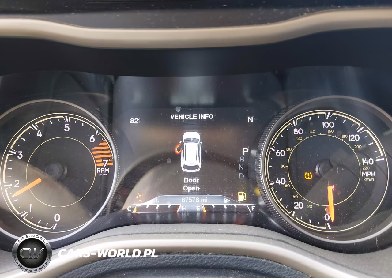 2018 Jeep Cherokee Limited 4X4 VIN:1C4PJMDB1JD500807 - 7