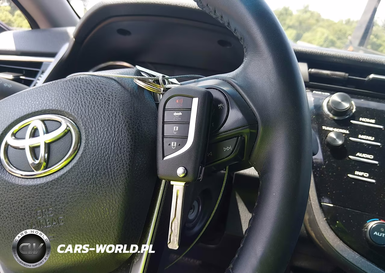 2018 Toyota Camry Se VIN:4T1B11HK9JU592537 - 11