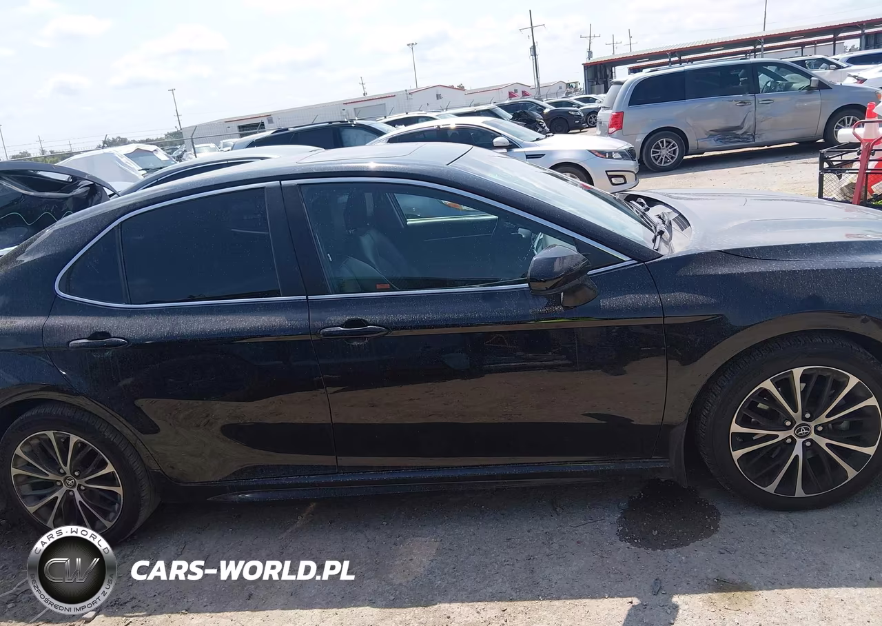 2018 Toyota Camry Se VIN:4T1B11HK9JU592537 - 13