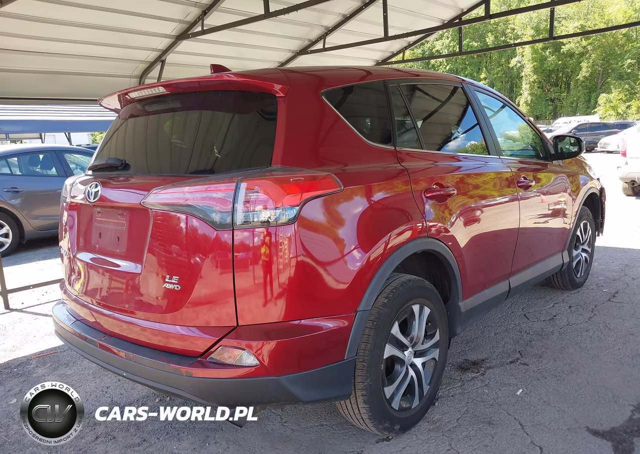 2018 Toyota Rav4 Le VIN:2T3BFREV8JW793450 - 4