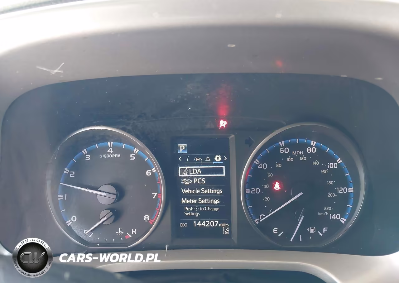2018 Toyota Rav4 Le VIN:2T3BFREV8JW793450 - 7