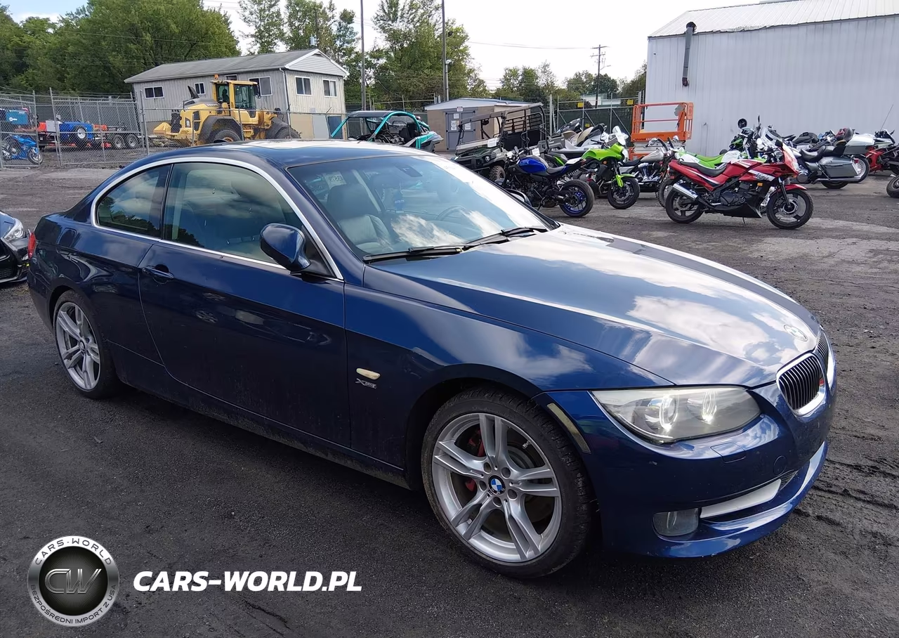 2011 BMW 335I xDrive – zdjęcie 1 z 11